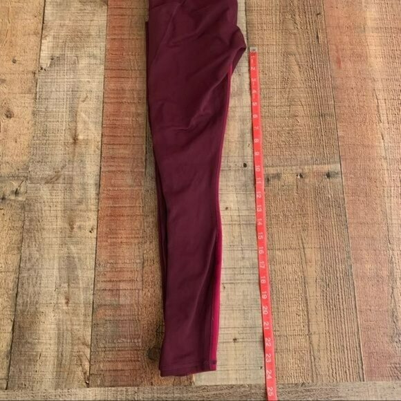 Fabletics mid-rise powerhold colorblock, burgundy - Picture 5 of 12